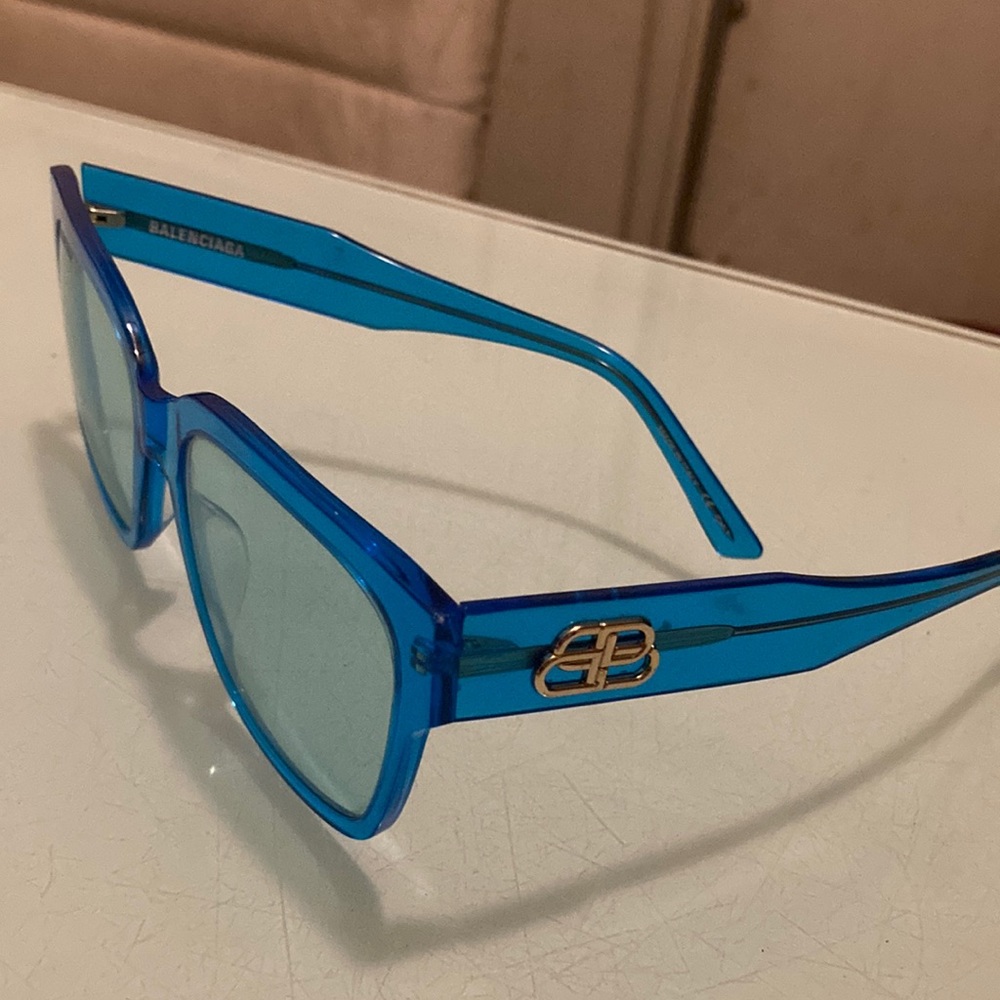 Balenciaga frames new without tags, worn only to try on, would be a great gift!